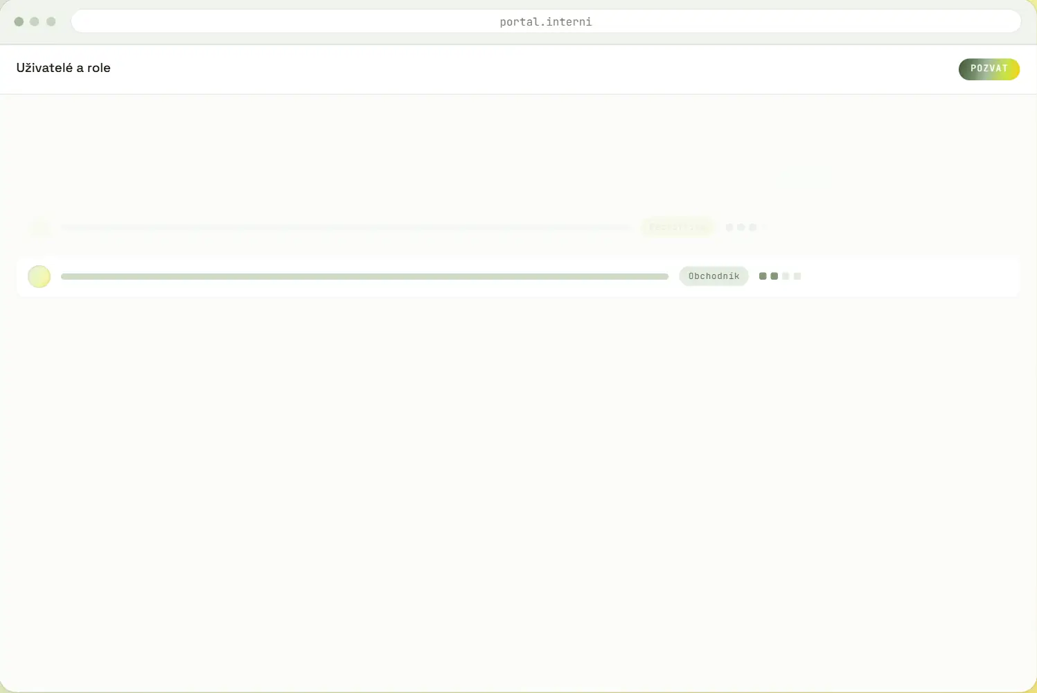 Animated mock-up — the list of users and their roles.